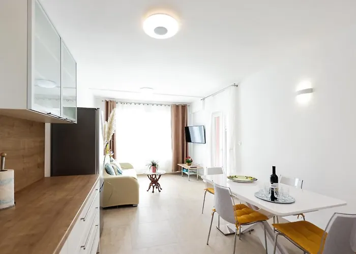 Puntamika De Rosa - Ground Floor Apartament